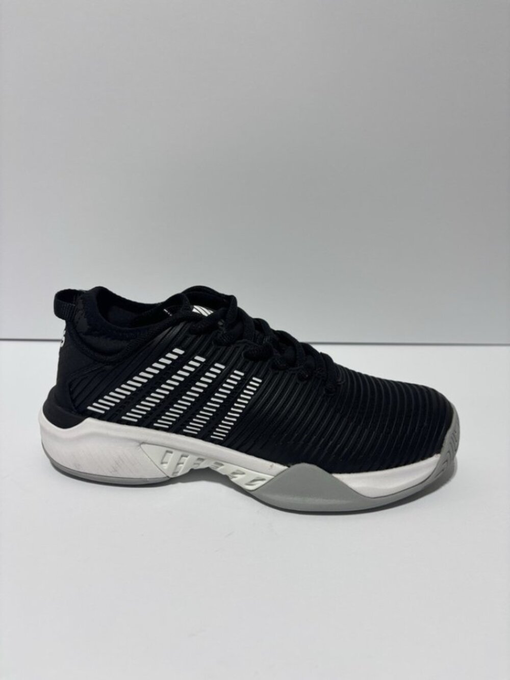 K-Swiss Women’s Hypercourt Supreme Tennis Sneakers Black, Size 6.5 M